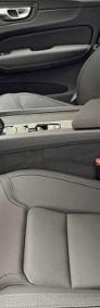 Volvo XC60 II B5 AWD Core 2.0 B5 AWD Core (264KM) Kamera o zasięgu 360-4