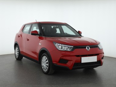 Ssangyong Tivoli I , Salon Polska, 1. Właściciel, GAZ, Klimatronic, Tempomat,-1