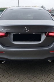 Mercedes-Benz Klasa A W177 200 AMG Line Saloon Pakiet AMG Premium + Night + Integracyjny Smartphone-2