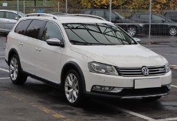 Volkswagen Passat B7 , Xenon, Klimatronic, Tempomat, Parktronic,