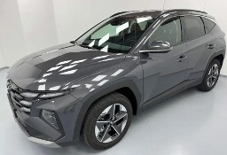Hyundai Tucson III 1.6 T-GDi HEV Executive 2WD aut 1.6 T-GDi HEV Executive 2WD aut 239K