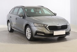 Skoda Octavia IV , Salon Polska, 1. Właściciel, VAT 23%, Klimatronic, Tempomat