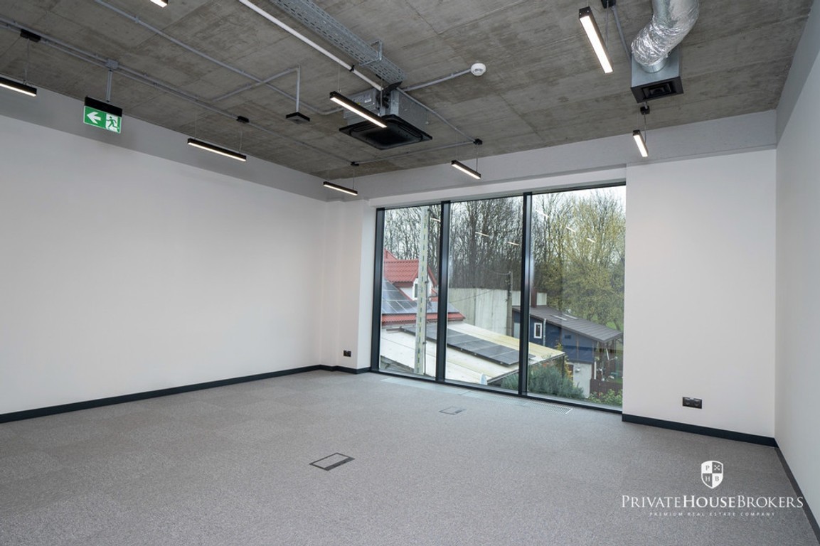 Lokal biurowy w kameralnym biurowcu 66 mkw - Widok 2