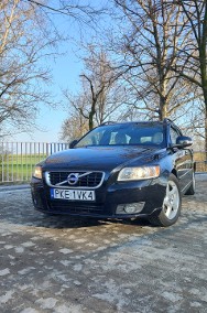 Volvo V50 D2 Momentum Business Edition-2