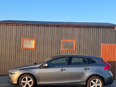 Volvo V40 II-1