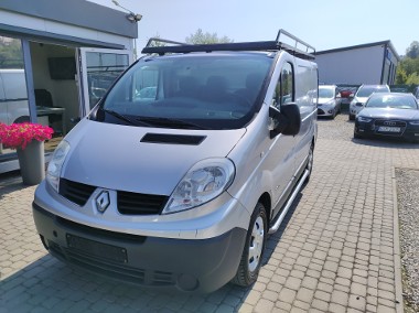 Renault Trafic-1