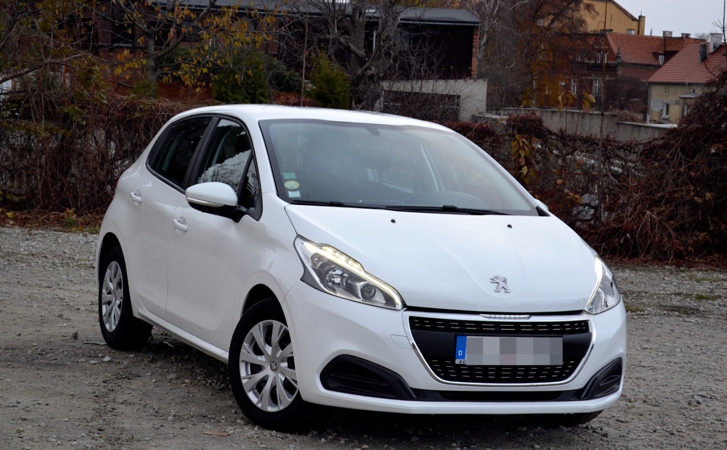 Peugeot 208 I