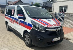 Opel Vivaro Opel Vivaro karetka ambulans ambulance