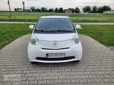 Toyota IQ ŚLICZNY-SUPER ZWINNY-1