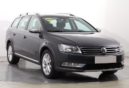 Volkswagen Passat B7 , Salon Polska, 170 KM, DSG, Navi, Xenon, Bi-Xenon,