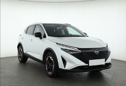 Nissan Qashqai III , 1. Właściciel, Serwis ASO, Automat, VAT 23%, Skóra, Navi,