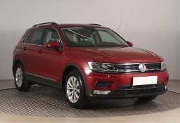 Volkswagen Tiguan , Salon Polska, 1. Właściciel, DSG, Navi, Klimatronic,