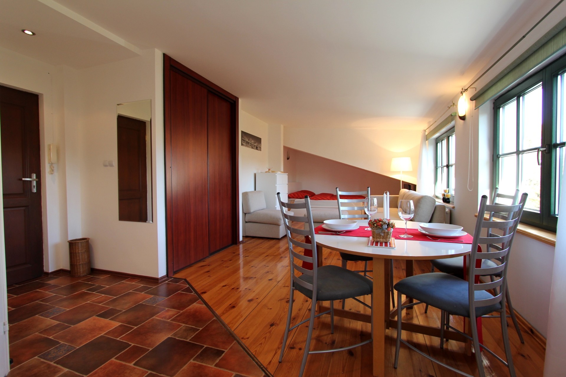 Wynajem mieszkania studio komfortowe bezpośrednio 40 m² - Widok 4