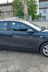 Kia Cee'd III 1,0 benzyna 101 KM Kamera Grzane fotele Zarejestrowany-2