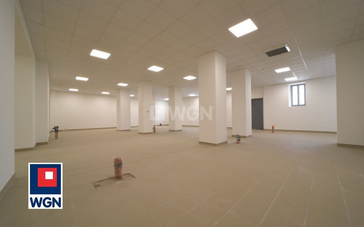 Lokal usługowy do wynajęcia, 216 m², 1 pomieszczenie Legnica - Widok 2