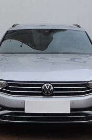 Volkswagen Passat B8 , Automat, Navi, Klimatronic, Tempomat, Parktronic,-2