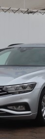 Volkswagen Passat B8 , Automat, Navi, Klimatronic, Tempomat, Parktronic,-3