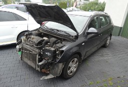 Kia 1.6benzyna kombi uszkodzona