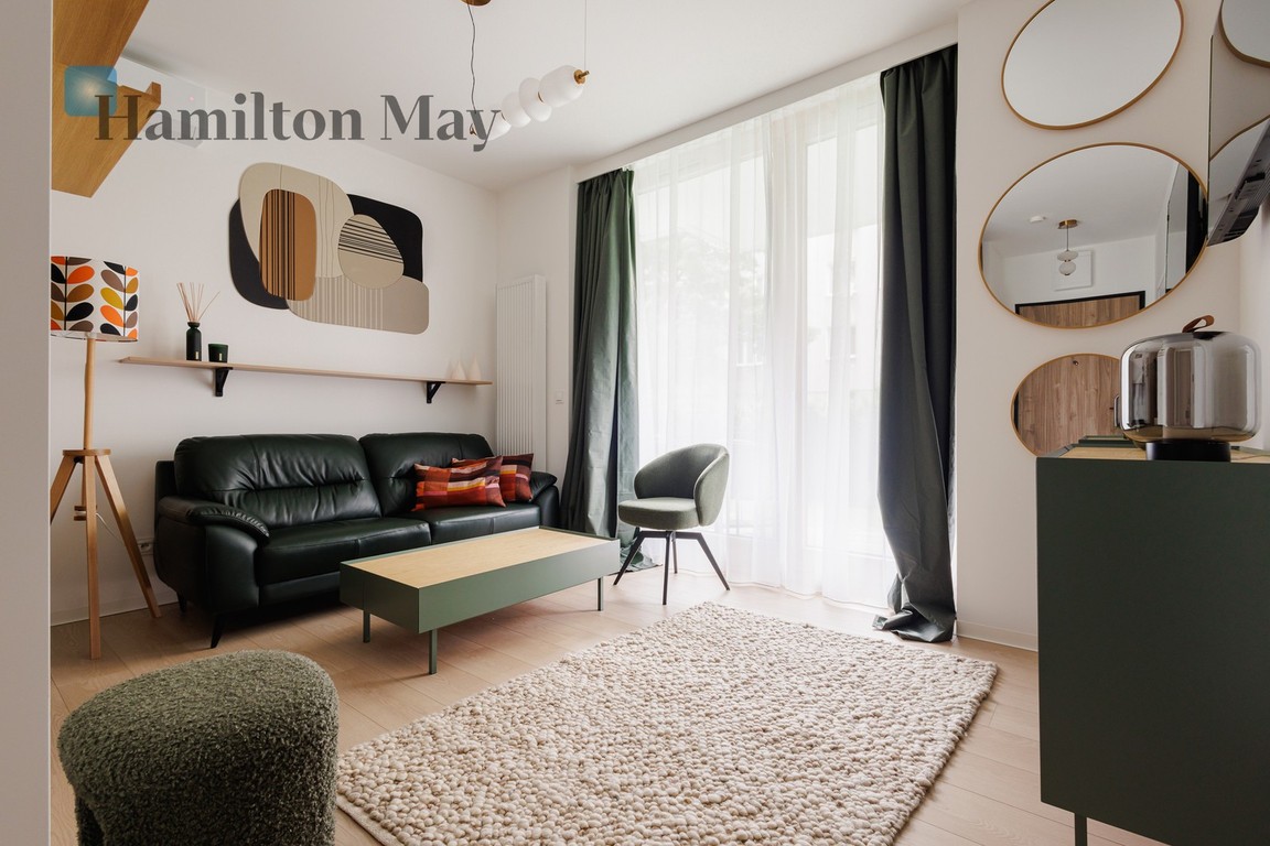 Kawalerka na wynajem, 32 m² Wola, Chmielna