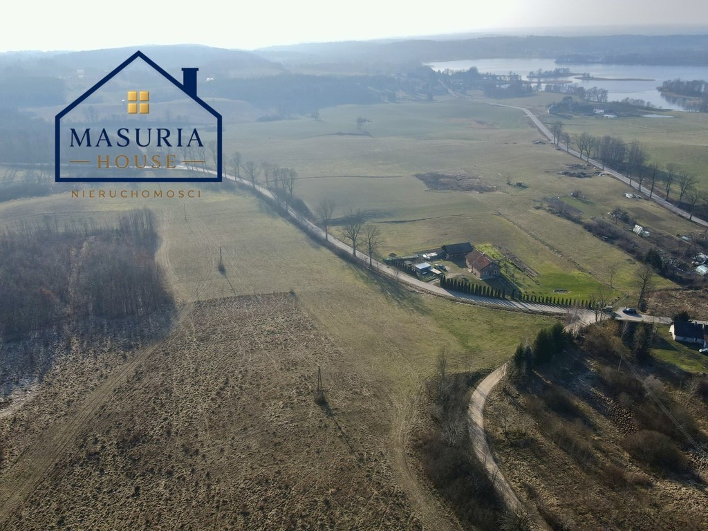 Działka siedliskowa nad jeziorem Narie w Wilnowie. - Więcej