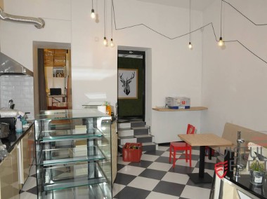 Lokal gastronomiczny w centrum miasta-1