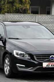 Volvo V60 I 2,0D4 181KM Momentum/Ledy/Xenon/Skóry/Navi/PDC/Serwis/GwArAnCjA-2