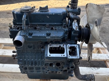 Kubota D902 D902-EF01 D902-K3A HKBXL.898KCB Silnik Słupek Pokrywa Blok Głowica Miska Tłok Klawiatura-1