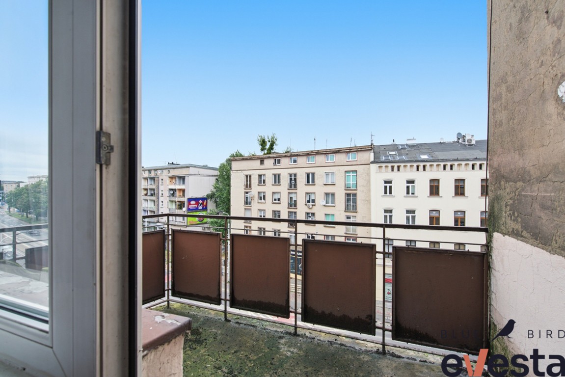 2-pokoje | centrum | balkon | miejskie - Więcej