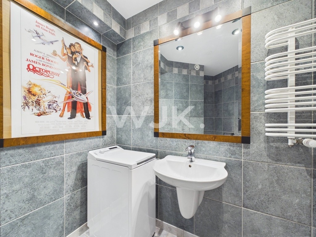 59 m², 2 pokoje, basen, ul.Wielicka - Więcej