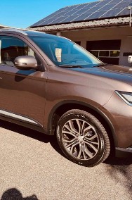Mitsubishi Outlander III-2