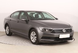 Volkswagen Passat B8 , Salon Polska, Navi, Klimatronic, Tempomat, Parktronic