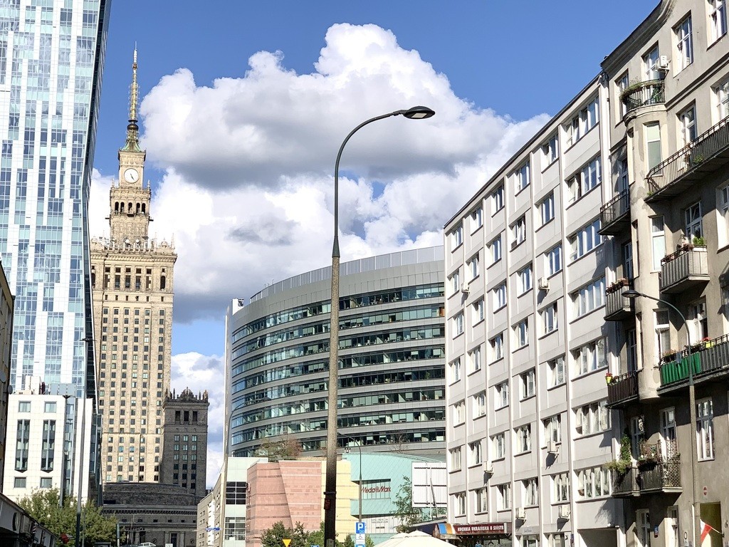 Kawalerka ścisłe centrum ul. Chmielna - Vista 2