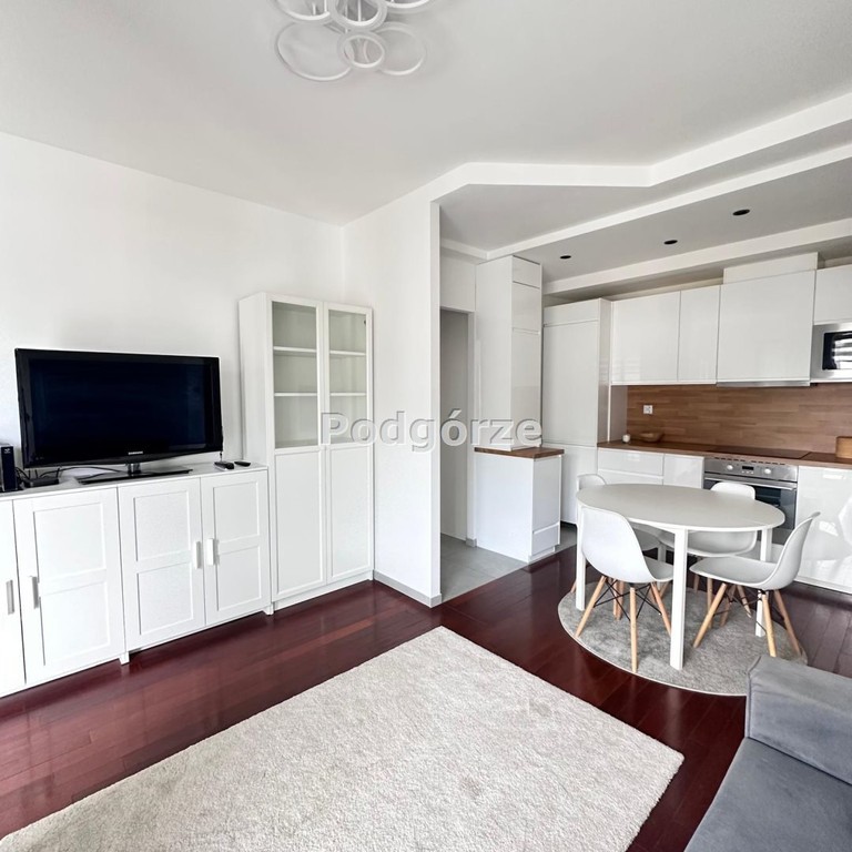 2 zadbane pokoje, Bronowice, MG