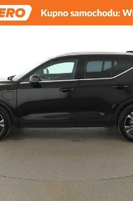 Volvo XC40 PHEV automat full LED skóra panorama navi hak grzane fotele kamera 3-2