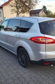 Ford S-MAX II-2