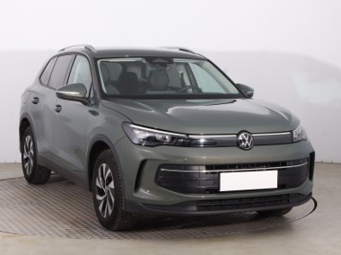 Volkswagen Tiguan , Salon Polska, 1. Właściciel, Serwis ASO, DSG, VAT 23%,-1