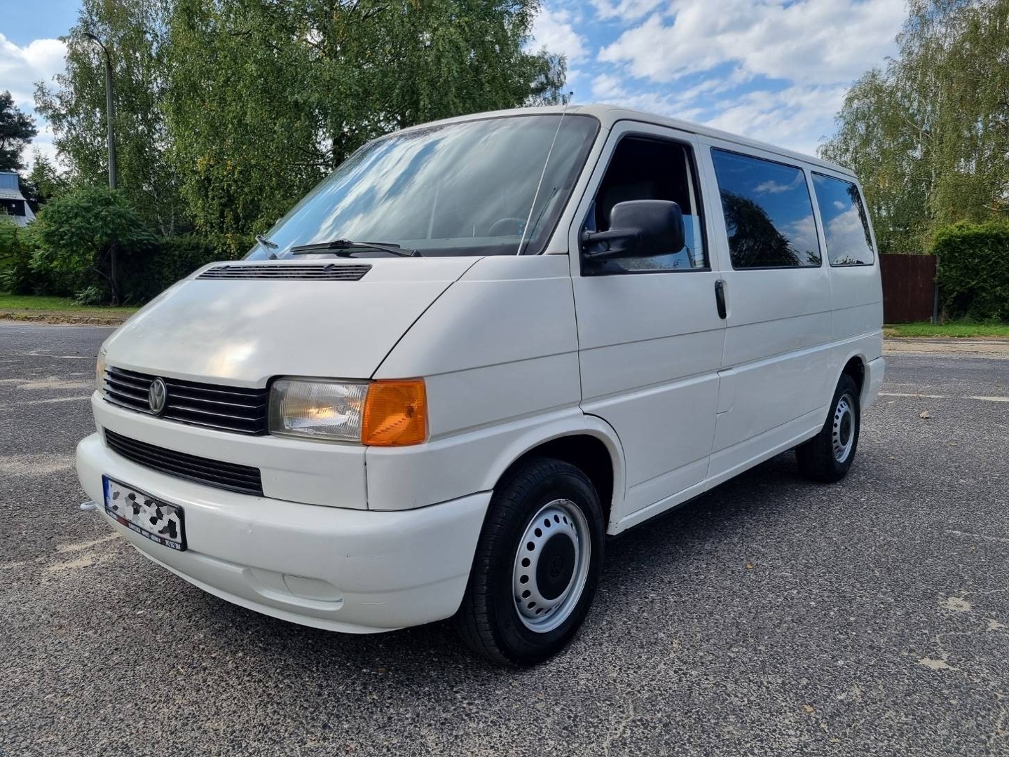 Volkswagen Transporter T4 9 osób 2.5TDI najlepszy silnik zadbana wersja