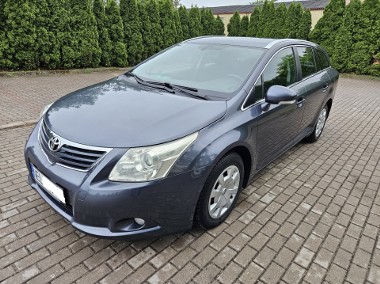 **Toyota Avensis III 2.0D 2009r - Super stan**-1