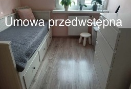 Sprzedam bezpośrednio 2 pokojowe mieszkanie na Kozinach (1 piętro, blok z windą)