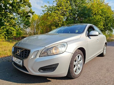 Volvo S60 II-1