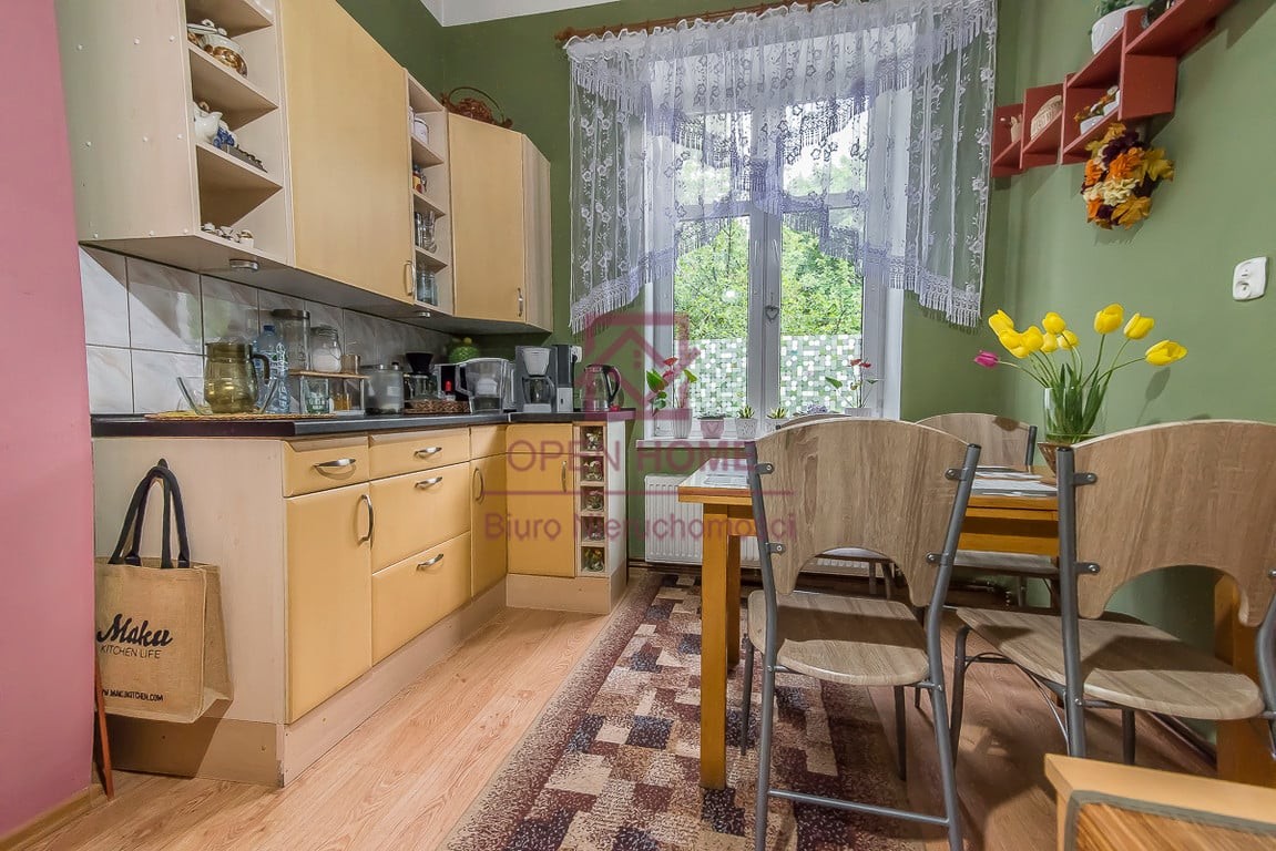3-pokojowe mieszkanie z osobnym wejściem, ogródkiem i zabudowaniem gospodarczym - View 2