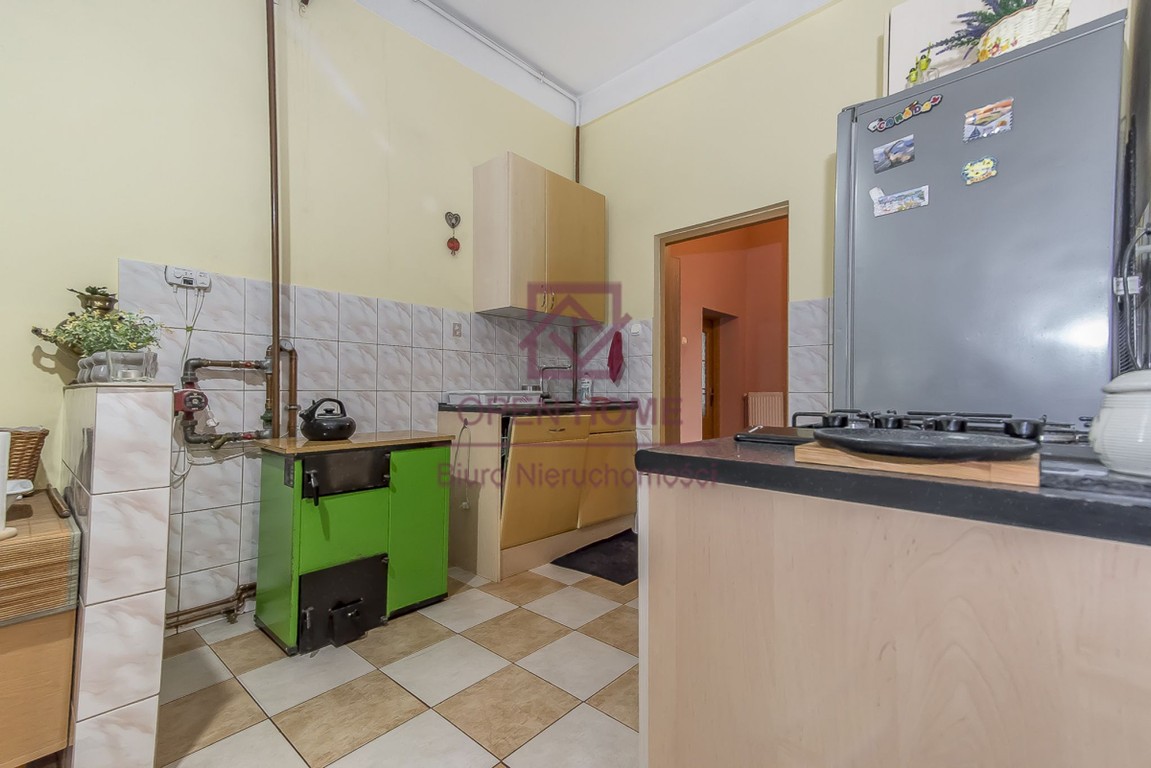 3-pokojowe mieszkanie z osobnym wejściem, ogródkiem i zabudowaniem gospodarczym - View 4