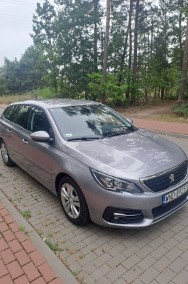 SALON  POLSKA  , mały przebieg , 2020rok-2