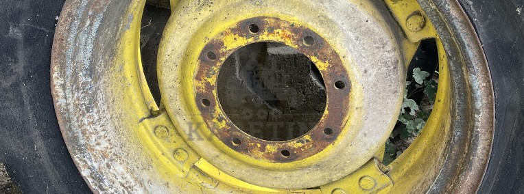 John Deere Claas - felga skręcana 12x28-1