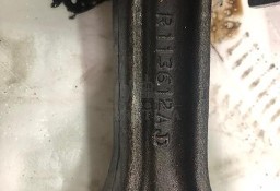 Korbowód R113612 - John Deere 4039