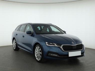Skoda Octavia IV , Salon Polska, Serwis ASO, VAT 23%, Klimatronic, Tempomat,-1