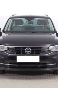 Volkswagen Tiguan , Salon Polska, Serwis ASO, DSG, Navi, Klimatronic, Tempomat,-2