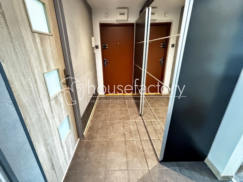 3 widne pokoje z dużym balkonem - Olechów - Widok 6