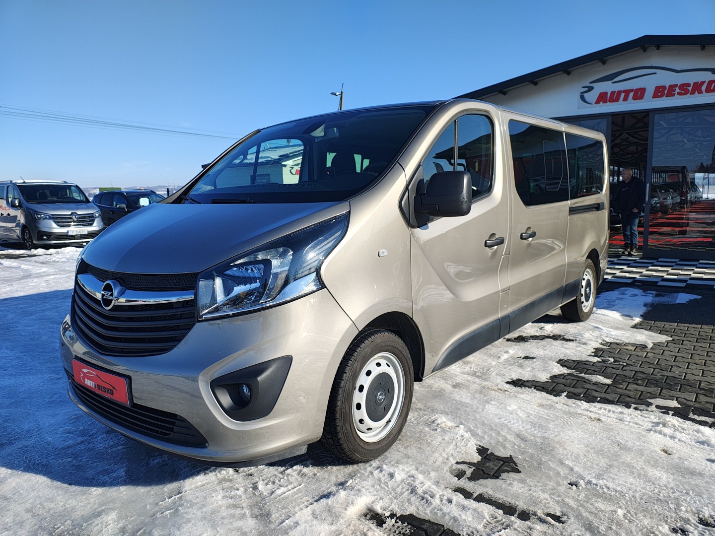 Opel Vivaro II ZAREJESTROWANY 9OSOBOWY