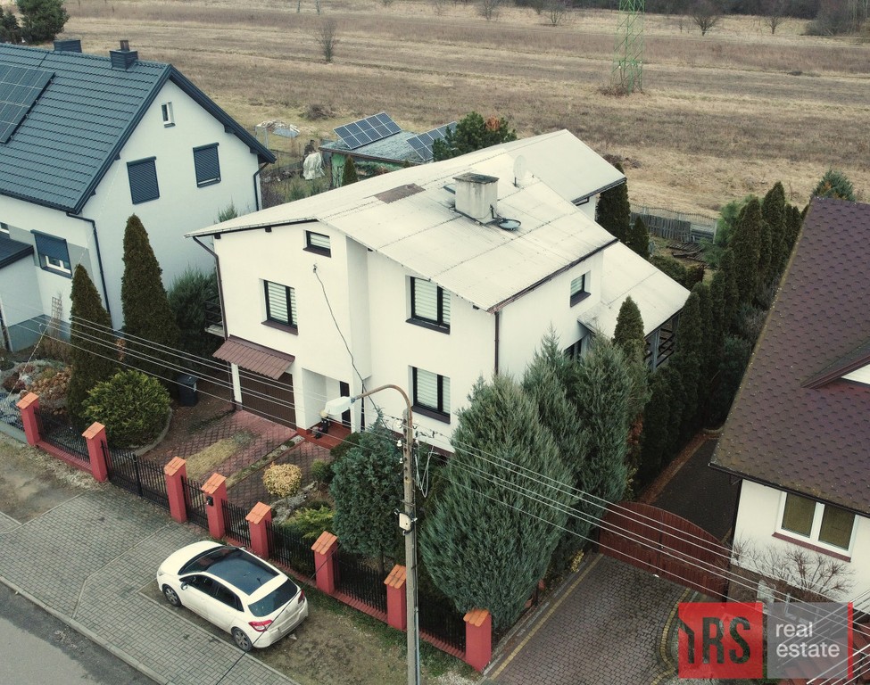 Dom na sprzedaż, 9 pokoi, 290 m², Poddębice